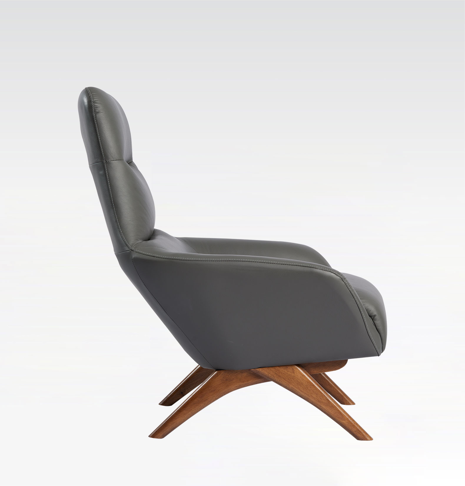 SOLITUDE | Leather Series